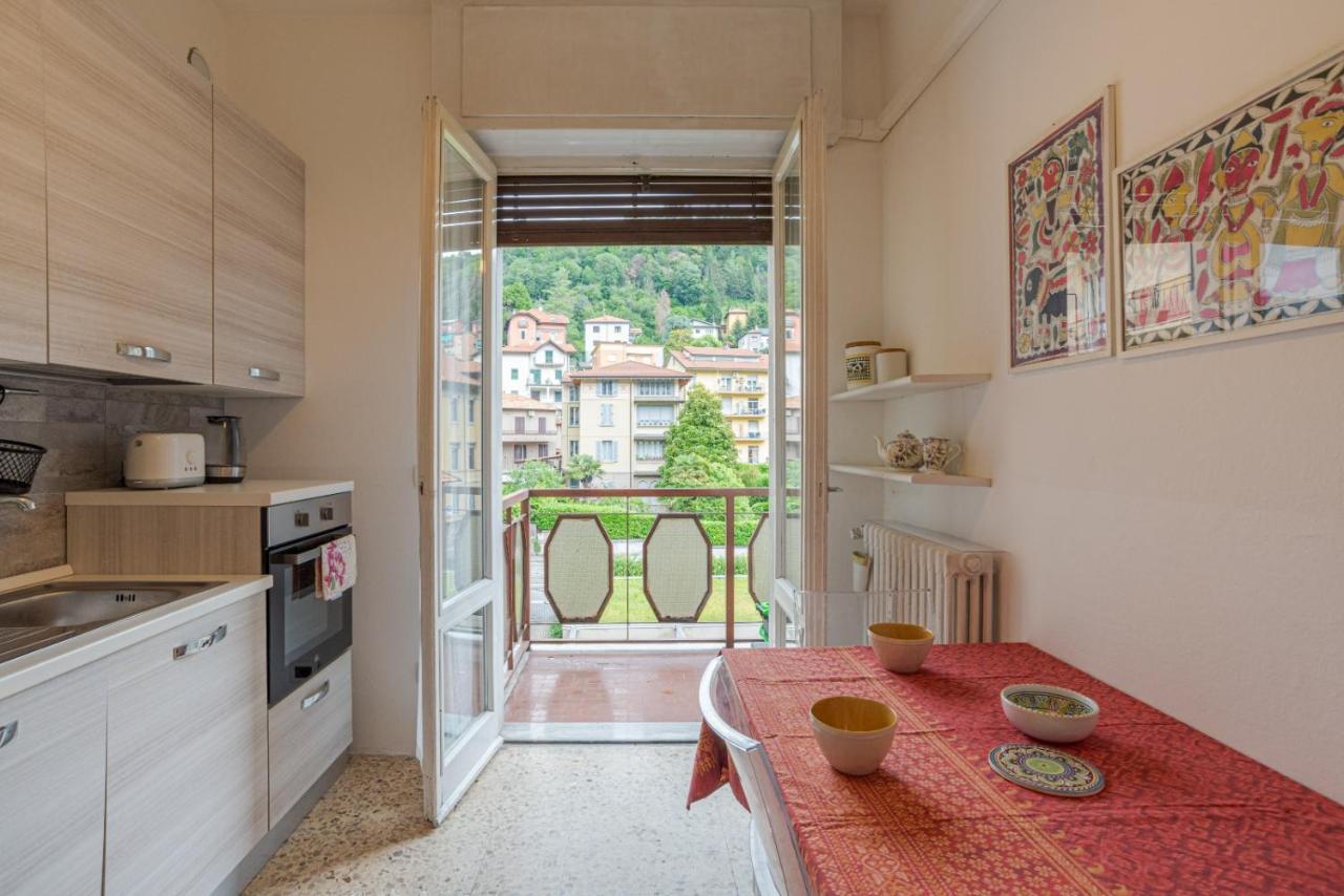Lovely & Quiet Apartment - With Balcony & Parking Como Exterior photo